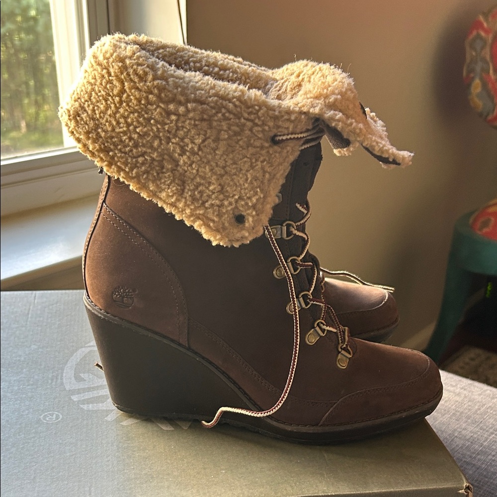 Timberland Dark Brown Lace-Up Wedge Boots
